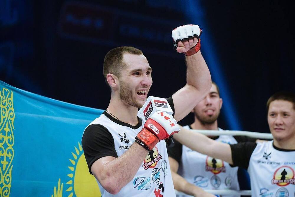 И с Халидом Тахой И с Халидом Тахой